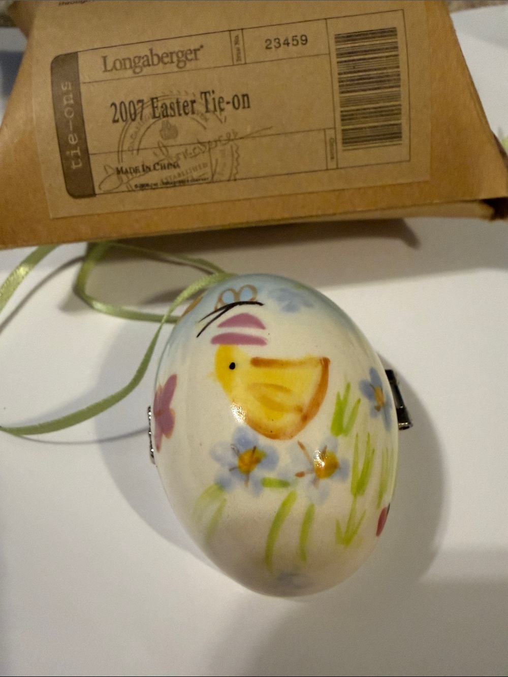 Longaberger 2007 Ceramic Egg Tie on - NEW